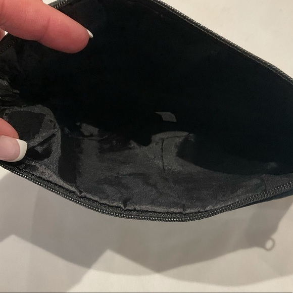 White & Black Polyester Cosmetic Bag / Make-Up Case - Picture 3 of 6